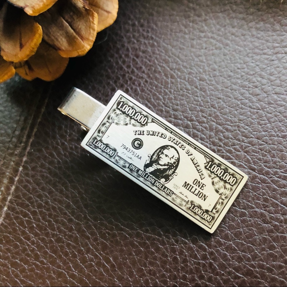 Vintage silver tone million dollar bill tie bar clip
